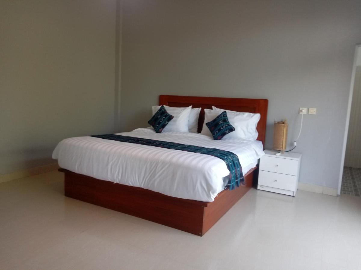 Warm Villas Lombok Kuta  Bagian luar foto