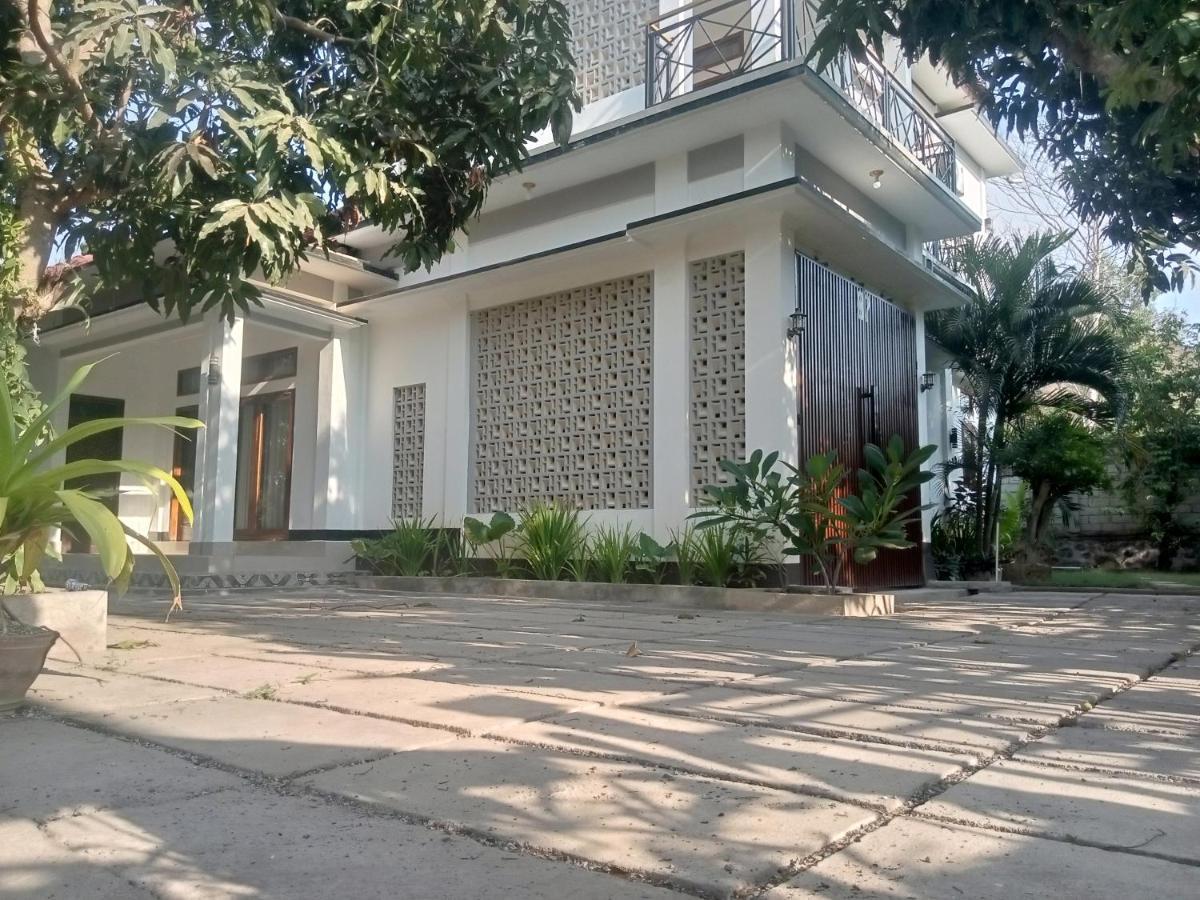 Warm Villas Lombok Kuta  Bagian luar foto