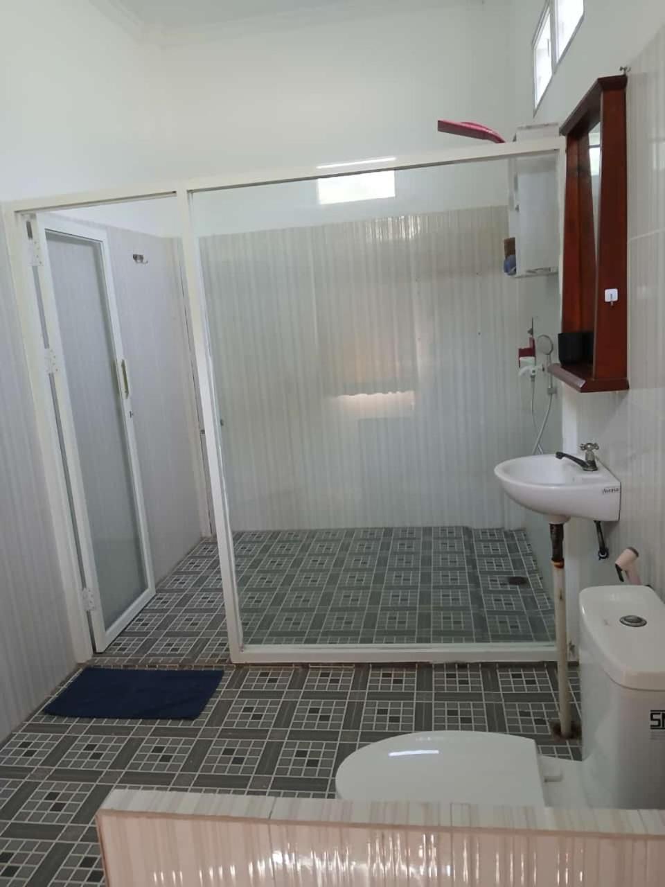Warm Villas Lombok Kuta  Bagian luar foto
