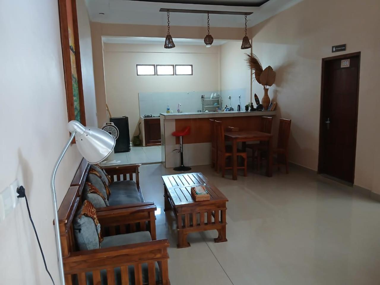 Warm Villas Lombok Kuta  Bagian luar foto