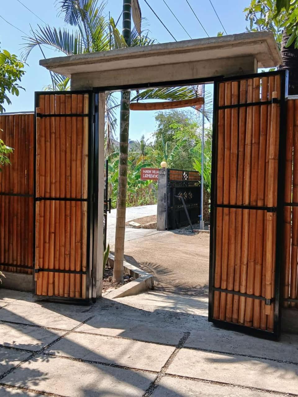 Warm Villas Lombok Kuta  Bagian luar foto